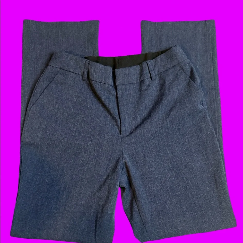 Nine West Navy Chinos Versatile Office Wear Barely Bootcut size 6 - Picture 1 of 8